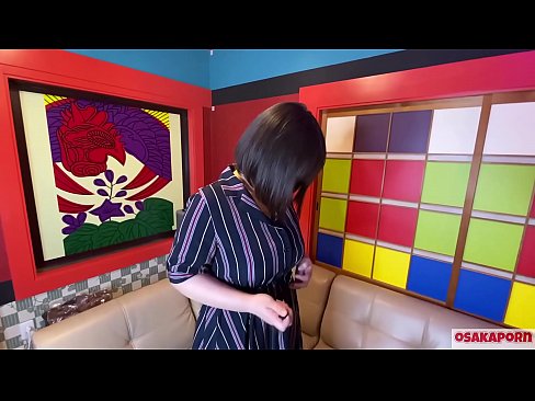 ❤️ جاپاني پياري وڏي سيني سان گڏ جنسي رانديڪن سان مشت زني ڪري ٿي ۽ هڪ orgasm آهي. هوءَ هڪ انٽرويو ۾ پنهنجي ڀوائتي تجربي بابت ڳالهائي ٿي. وڏيون چوڙيون ۽ وارن واري بلت زور سان روئي رهي آهي. اوساڪاپورن ️❌  ❌