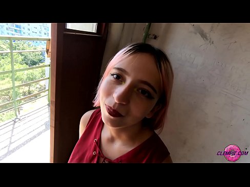 ❤️ شاگرد سينوئل چوسي ٿو هڪ اجنبي کي ٻاهر جي پوئتي ۾ - هن جي منهن تي ️❌  ❌